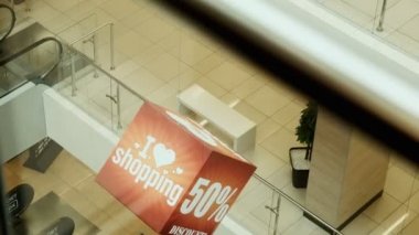 Asansör reklam küp görünümünden