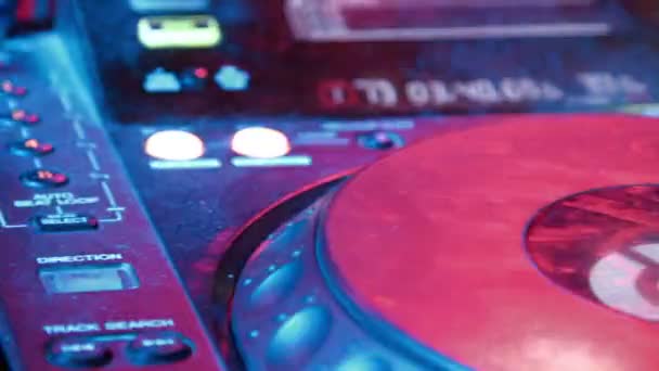 DJ mixer at night club — Stock Video