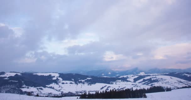 游戏中时光倒流的雪山 — 图库视频影像