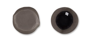 Beyaz arkaplanda izole edilmiş kova şapka 