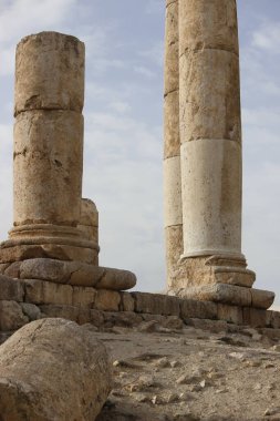Jabal al-Qalaa Ürdün 'ün başkenti Amman' da bir arkeoloji alanıdır.