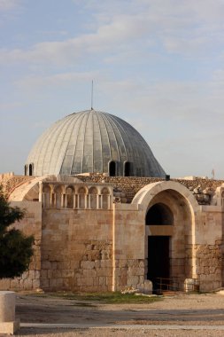 Jabal al-Qalaa Ürdün 'ün başkenti Amman' da bir arkeoloji alanıdır.