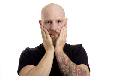 şaşırmış adam beyaz zemin üzerine izole