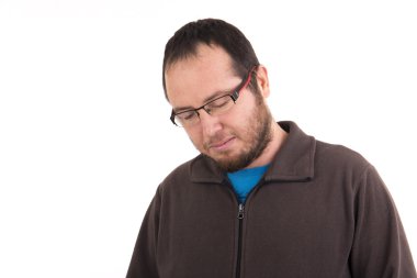 üzgün adam arka plan üzerinde izole