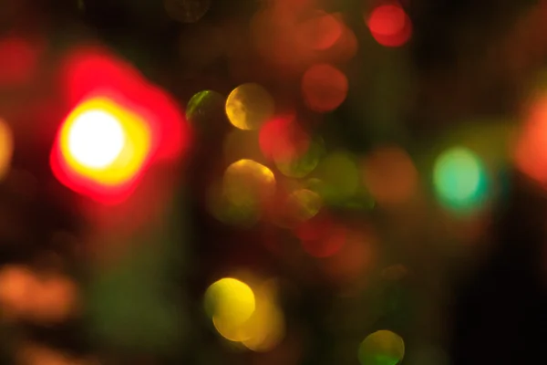 Bokeh Weihnachtsdekoration, am Weihnachtsbaum — Stockfoto