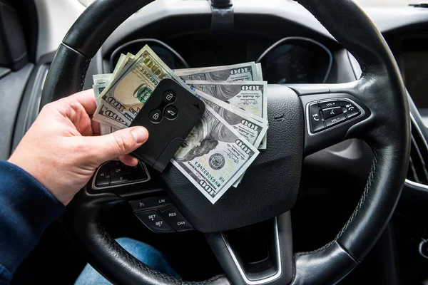 Автомобільний Ключ Долар Руці Всередині Авто Концепція Фінансів — стокове фото