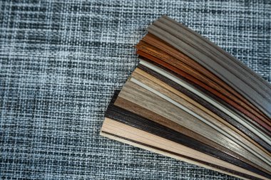 Fan Düzeni İç Mimarisi ve Mobilya Tasarımı Konseptinde Tahta Doku Kenar Bandı Örnekleri