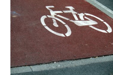 Kuzey İtalya 'da bir bisiklet yolu