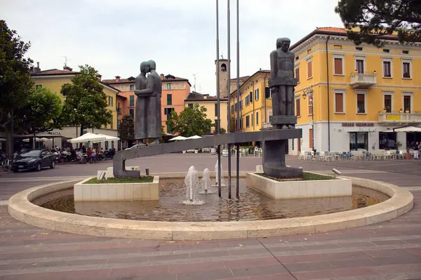 Desenzano Del Garda Provincia Brescia Lombardia Italia Giugno 2021 Monumento — Foto Stock