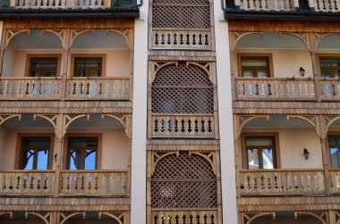 Kahverengi bina. Ahşap biçimli arkaplan