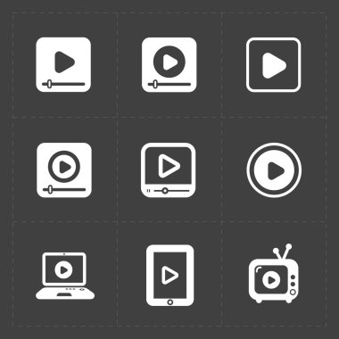 Koyu arka plan üzerinde düz video oynatıcı simgeler.