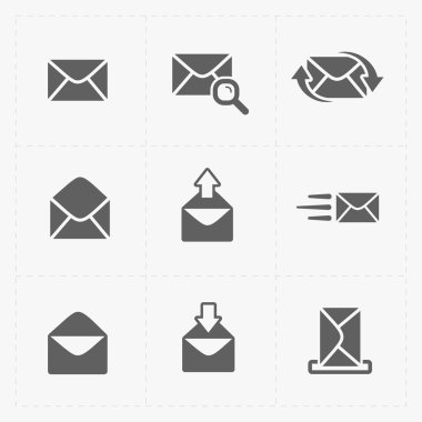 Beyaz arka plan üzerinde e-posta ve zarf simgeleri.