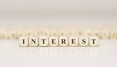 Kelime İlgisi Ahşap yapı taşları ile yapılır