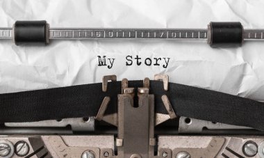 Hikayemi geçmişe dönük daktiloda yaz