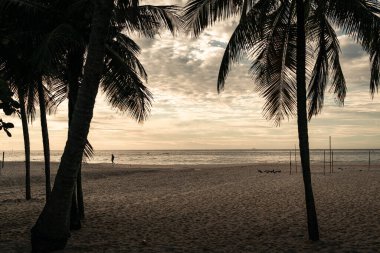 Rio de Janeiro 'daki Leme plajında gün doğumu