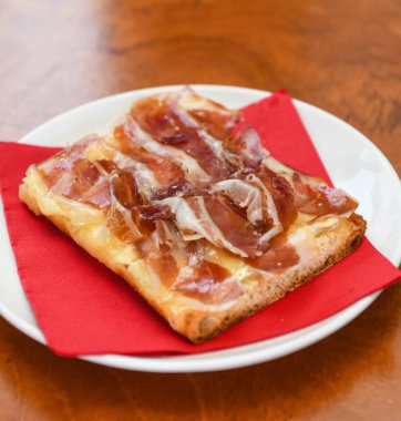 Pastırmalı İspanyol Tapası.