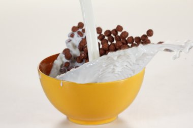 Kase dolu tatlım mısır gevrekleri - Servis Kahvaltı