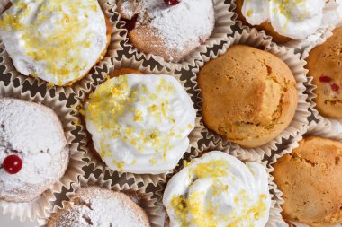 Kızılcık ve limon lezzet, closeup ile kekler