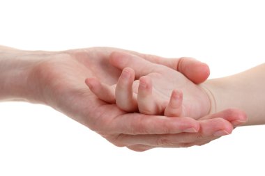 Anne ve bebek eller üzerinde beyaz izole