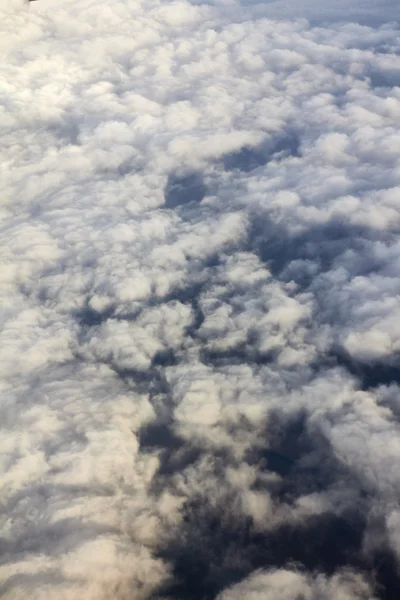 天空和云彩从平面视图 — 图库照片
