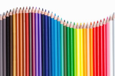 Eğitim kavramı. Beyaz renkli kalemler