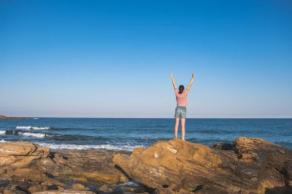 Sea Freedom Woman Beach Beautiful See Nature — Stock Photo, Image