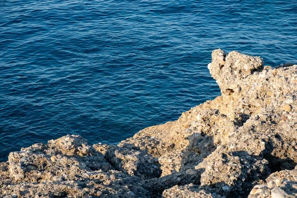 Playa Mar Mar Con Olas Spray Poder Naturaleza —  Fotos de Stock