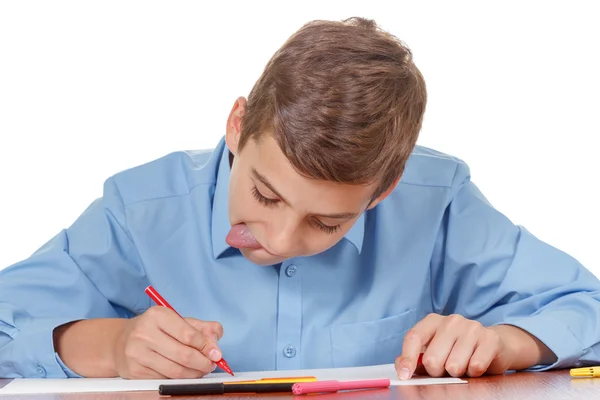 Teenager macht Hausaufgaben — Stockfoto