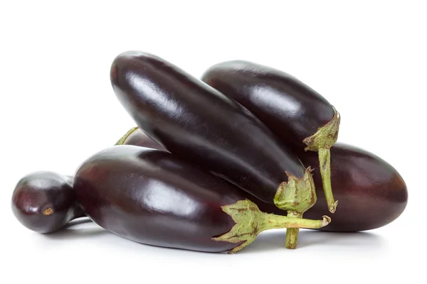 Aubergine geïsoleerd op wit — Stockfoto