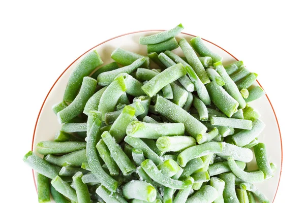 Mražené zelené fazolky. Izolované na bílém pozadí. — Stock fotografie