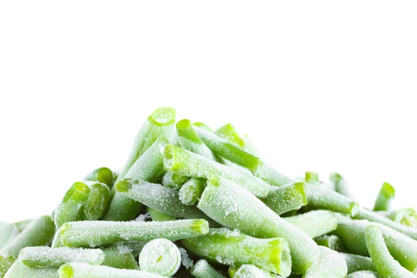 Frijoles verdes congelados sobre blanco . —  Fotos de Stock