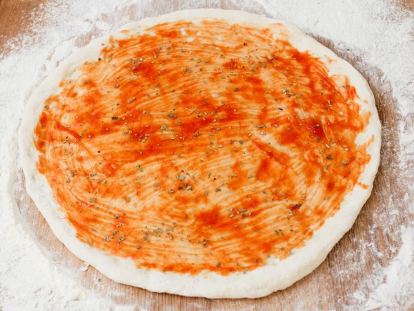 피자 반죽의 요리 — 스톡 사진
