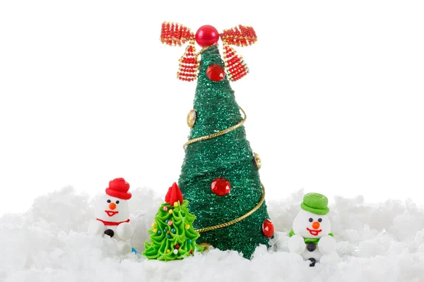 Sweet dessert snowman, snow and Christmas tree with festive decoration — 图库照片
