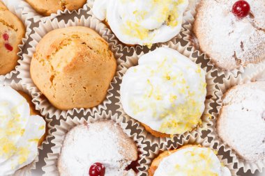 Kızılcık ve limon lezzet, closeup ile kekler