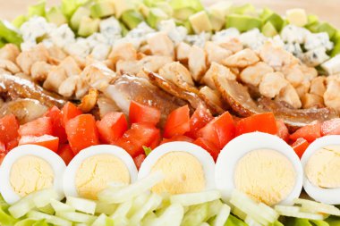 Geleneksel Amerikan Cobb salatası