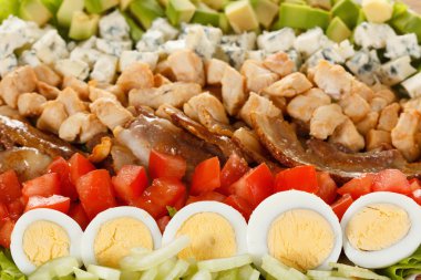 Geleneksel Amerikan Cobb salatası