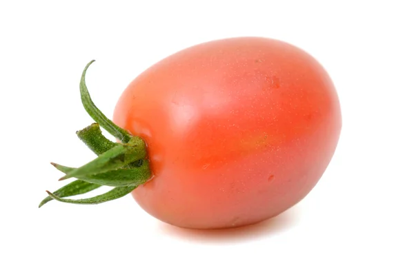 Tomates cherry aislados sobre fondo blanco —  Fotos de Stock