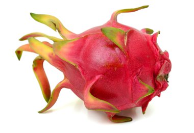 Beyaz arkaplanda Ejder Meyvesi izole