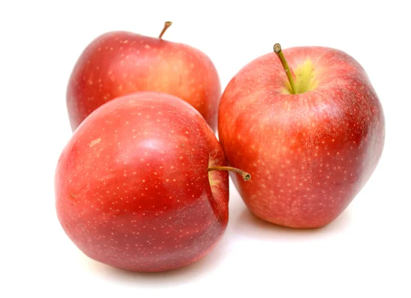 Ripe red apple Isolated on white background — Stock Photo, Image