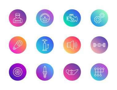 Otomotiv parçaları, aletler, servis. Buji, lastik, yağ tenekesi ve araba tamiri, garaj ve UI tasarımı için vites içeren 12 yuvarlak gradyan simgelerden oluşan vektör kümesi.