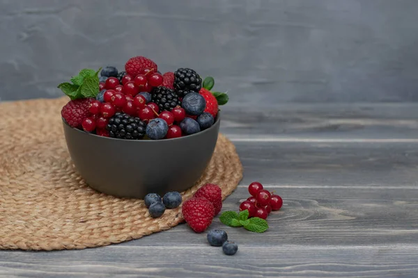 Ripe Sweet Different Berries Bowl Wooden Table Harvest Concept Fresh — Stock Photo, Image