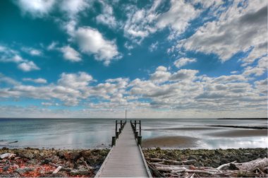 İskele bulutların içine