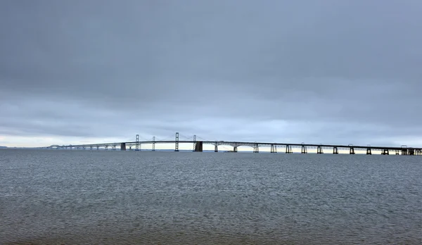 Ponte suspensa baía de chesapeake — Fotografia de Stock