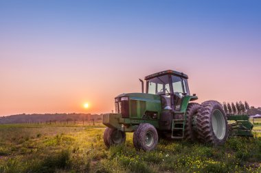 Sunset on a Maryland Farm clipart