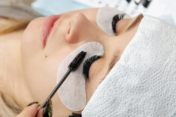 Procedure Creating Look End Eyelash Extension Process Using Brush — Stock Photo, Image