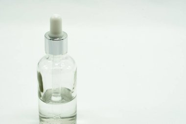 Çeşitli ilaçlar: tabletler, su toplayan tabletler, ilaçlar, makro, seçici odak, kopyalama alanı