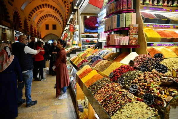 Istanbul Turkey Mart 2019 Nsanlar Şehrin Büyük Pazarlarından Biri Olan — Stok fotoğraf