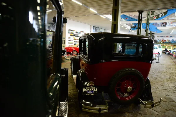 Zaporizhia Ucraina Marzo 2019 Vista Frontale Sulle Auto Varicolore Nel — Foto Stock