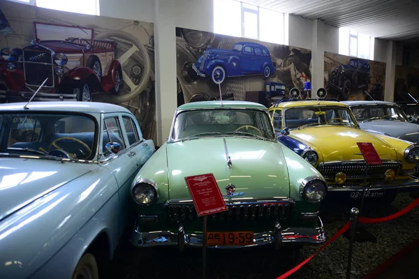 Zaporizhia Ukraine March 2019 Front View Varicolored Cars Museum Soviet — Stock Photo, Image