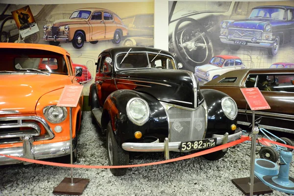 Zaporizhia Ukraine March 2019 Front View Varicolored Cars Museum Soviet — Stock Photo, Image